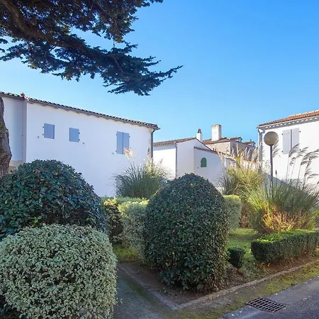 Clair Proche Du Port Apartment